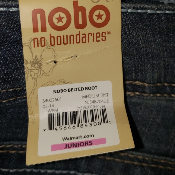 NB Bootcut NWT Jeans - Picture 3 of 3